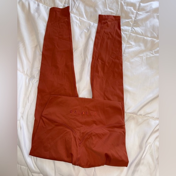 Balance Athletica Pants - Balance Athletica Orange Cloud Curve Leggings Size Medium